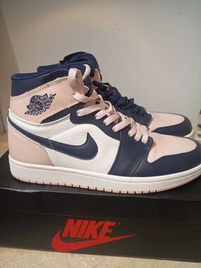 Air Jordan 1 Mid Coral Pink Blue White Size 10